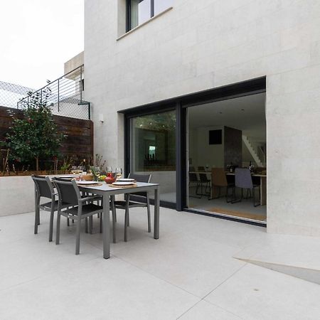 ס'אגארו Naramia Sagaro Villa With Poolgarden10 Pax מראה חיצוני תמונה
