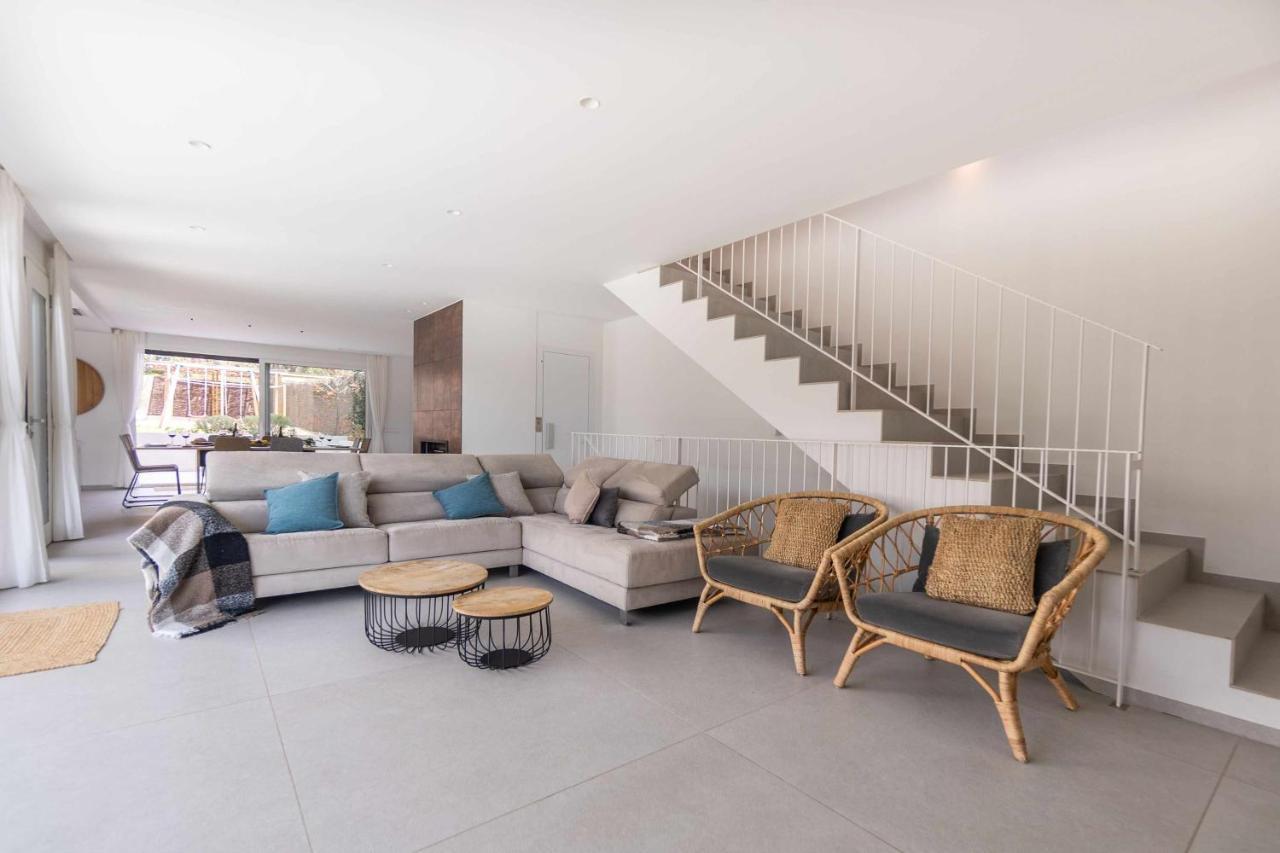 ס'אגארו Naramia Sagaro Villa With Poolgarden10 Pax מראה חיצוני תמונה