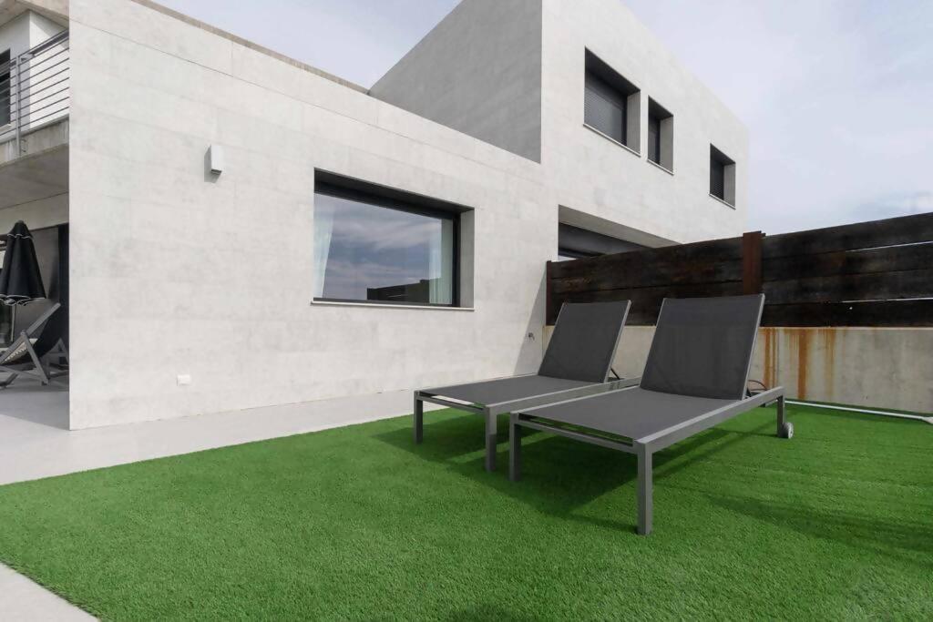 ס'אגארו Naramia Sagaro Villa With Poolgarden10 Pax מראה חיצוני תמונה